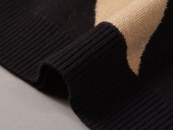 ブランドセーター全体デザイン